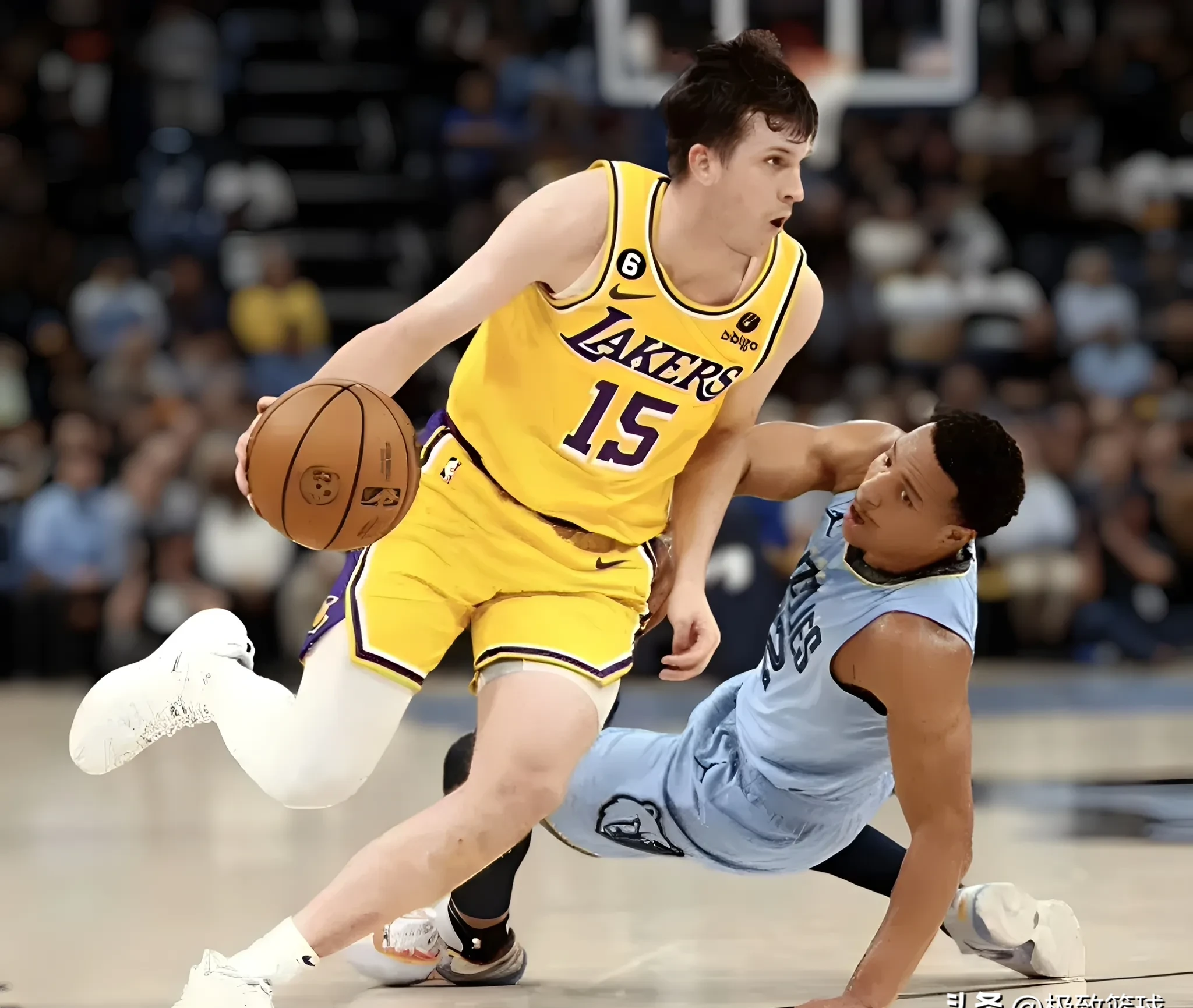 包含法国杯倒计时,洛杉矶湖人转会期止住颓势,细节引发关注,信心回归,身体对抗强度拉满的词条 包含法国杯倒计时,洛杉矶湖人转会期止住颓势,细节引发关注,信心回归,身体对抗强度拉满的词条